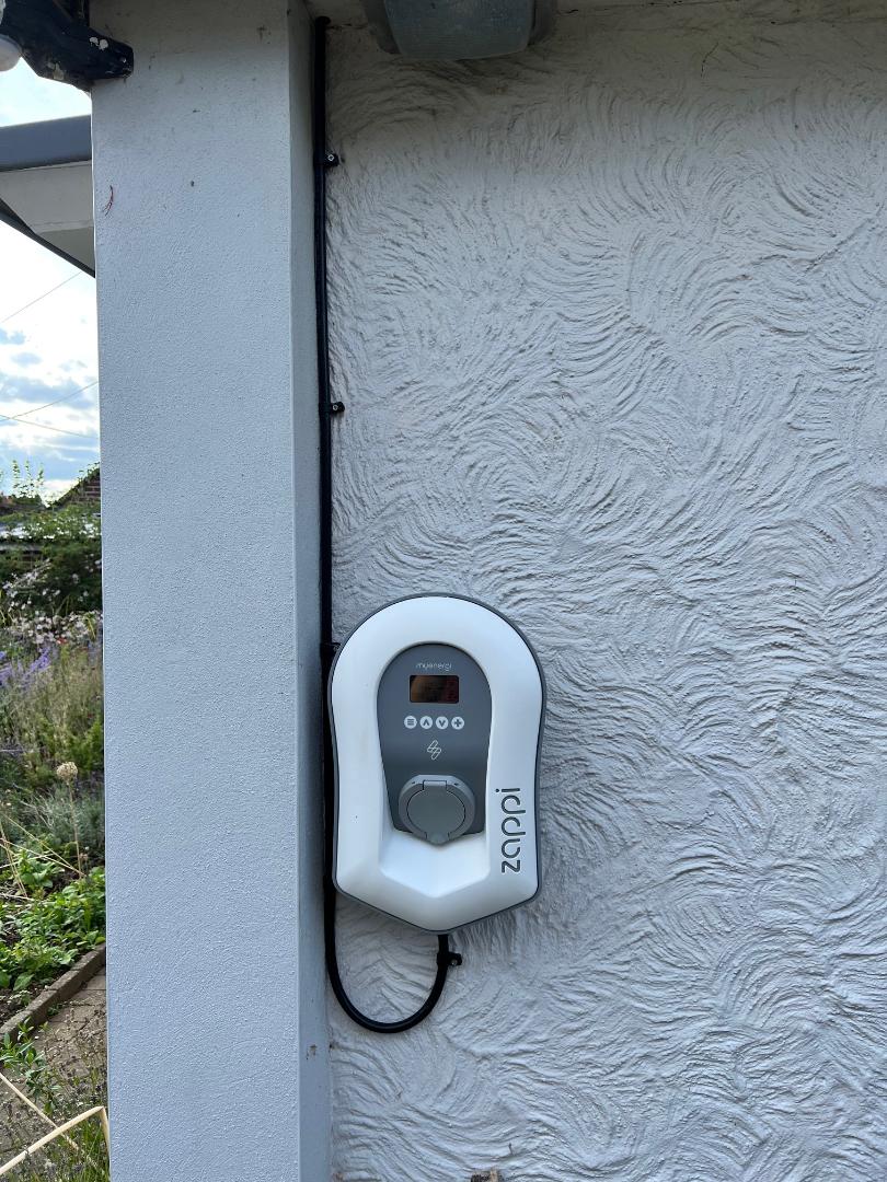 DH Electrical Cambridge, electrician in Cambridge